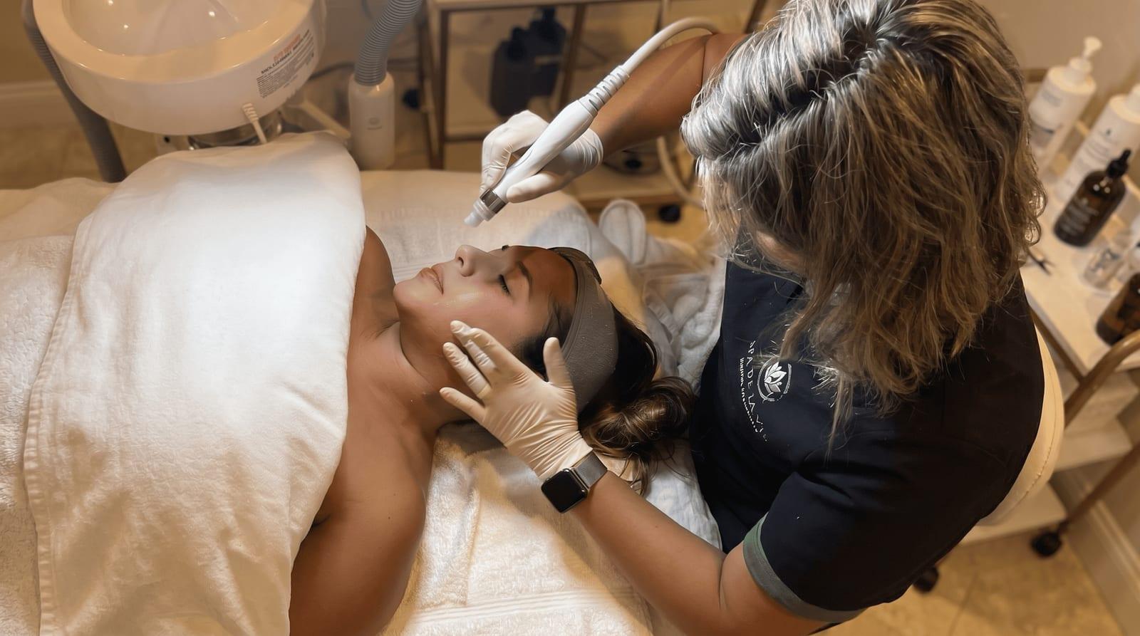 Facial